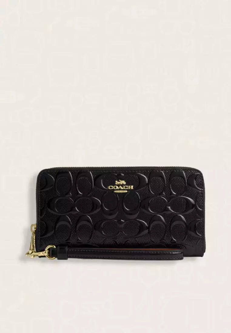 Coach Wristlet en Charol Negro con Logo Grabado