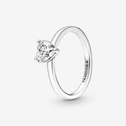 Anillo Solitario Corazón Brillante