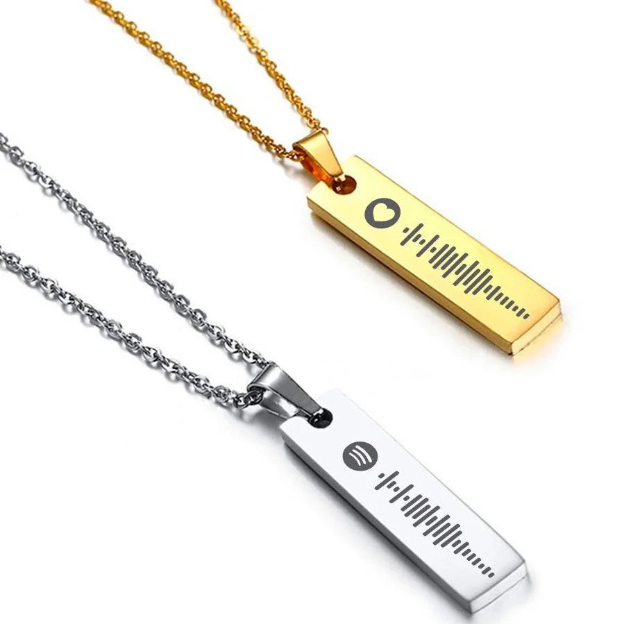 Collar Grabable Con Placa Pequeña en Acero Inoxidable