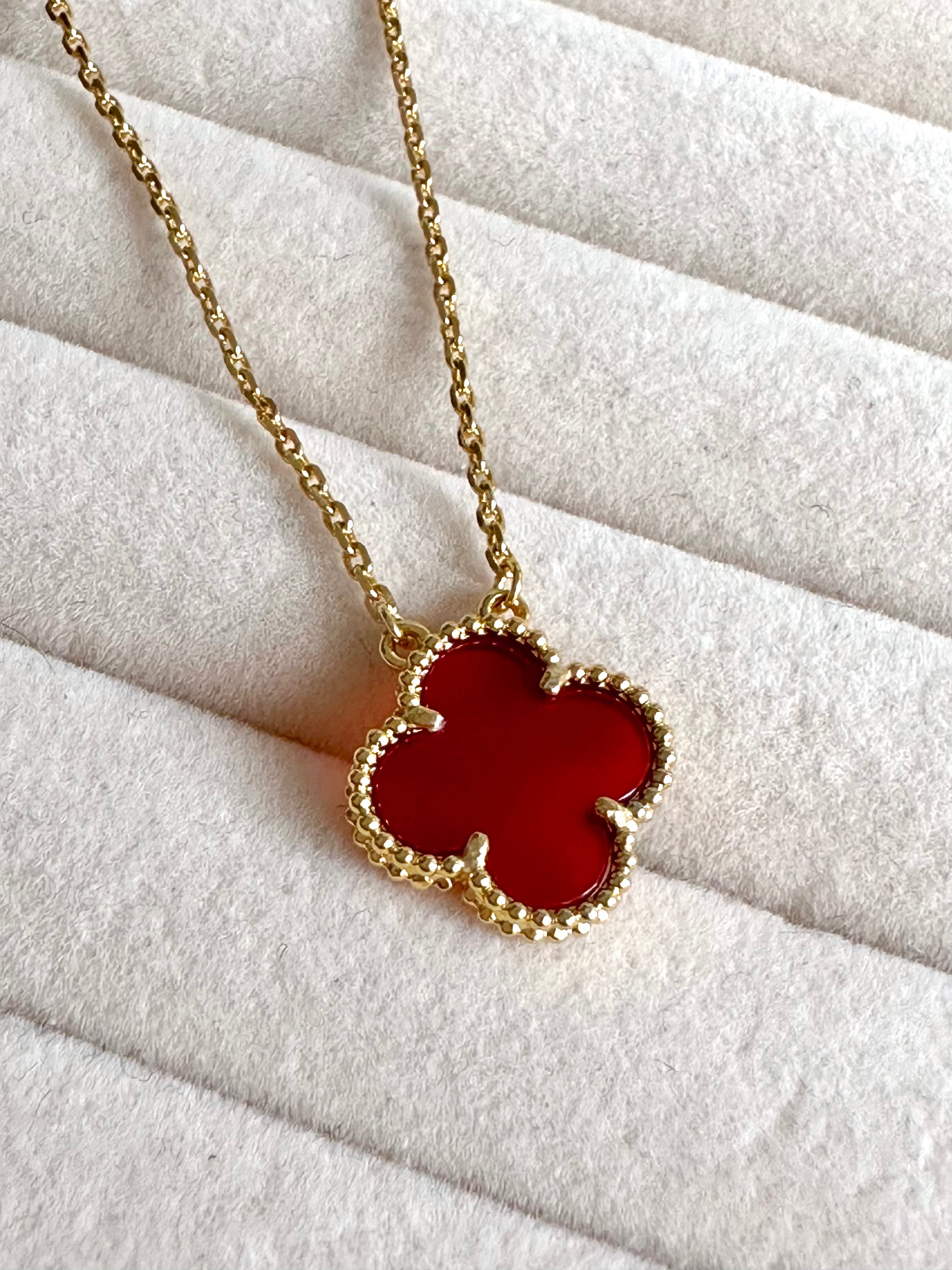 Collar Van Cleef Alhambra Vintage 1 Trébol Rojo