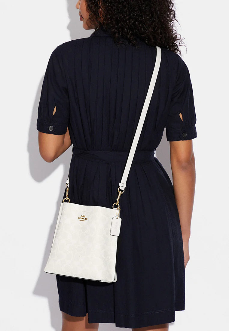 Coach Bucket Mollie Signature Chalk Interior Rojo