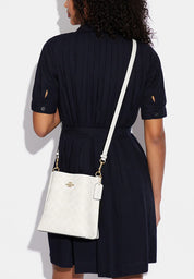 Coach Bucket Mollie Signature Chalk Interior Rojo