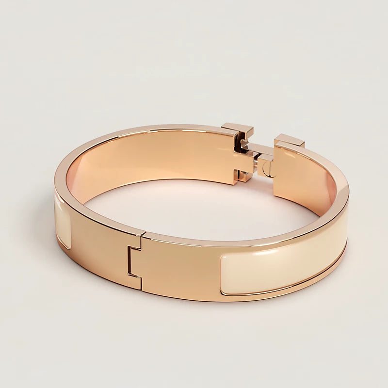 clic-h-bracelet--700001FO85-worn-4-0-0-800-800_g.webp