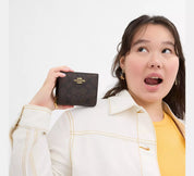 Coach Snap Wallet In Signature Canvas